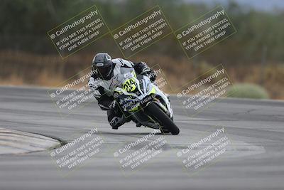 media/Sep-21-2025-Race Pace (Sun) [[98bf33ef95]]/Verified/4-Turn 3 (920am)/